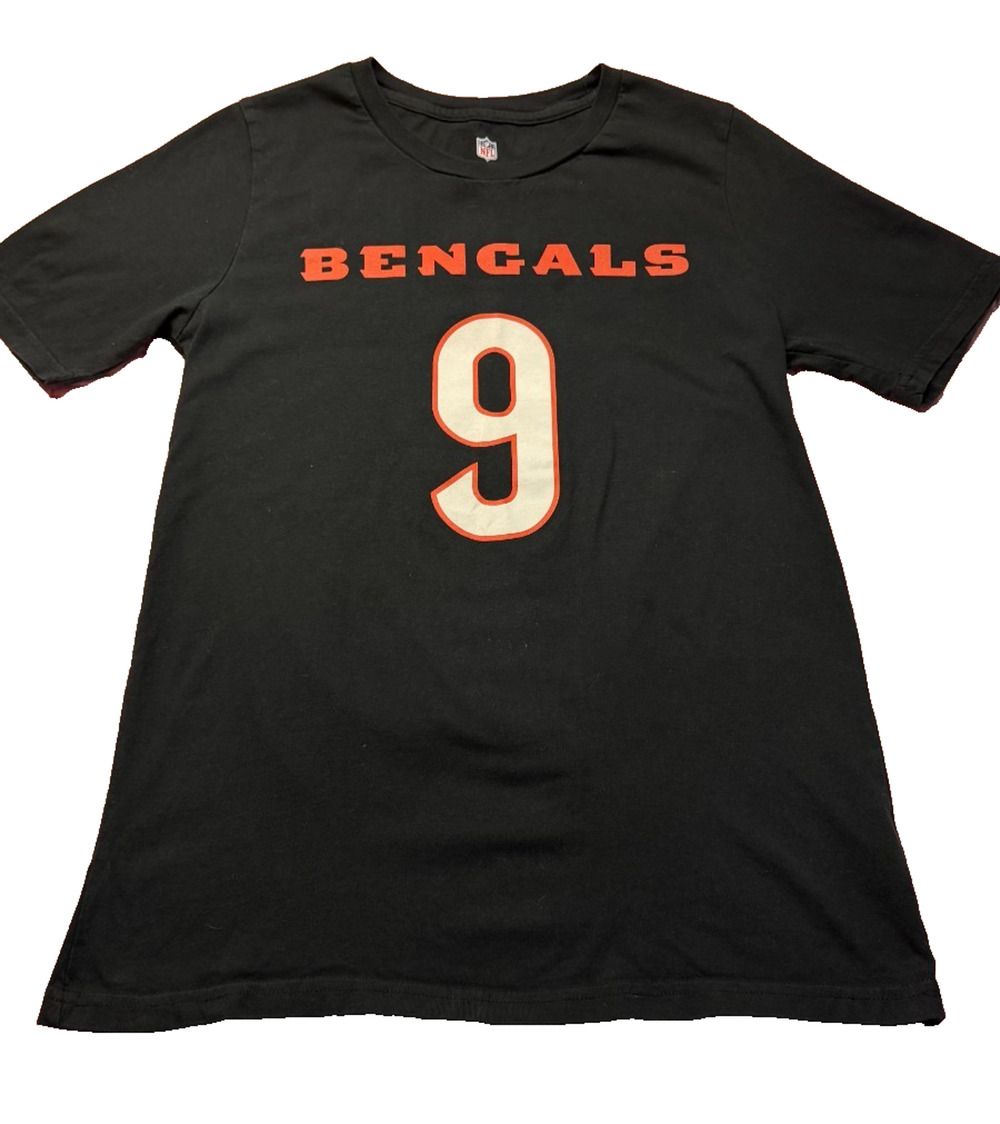 NFL Cincinnati Bengals Joe Burrow #9 Youth Large 14/16 Black Graphic T-Shirt